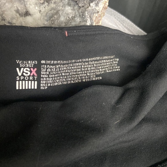 Victoria Secret sport Yoga pants 💕​ - Picture 8 of 8